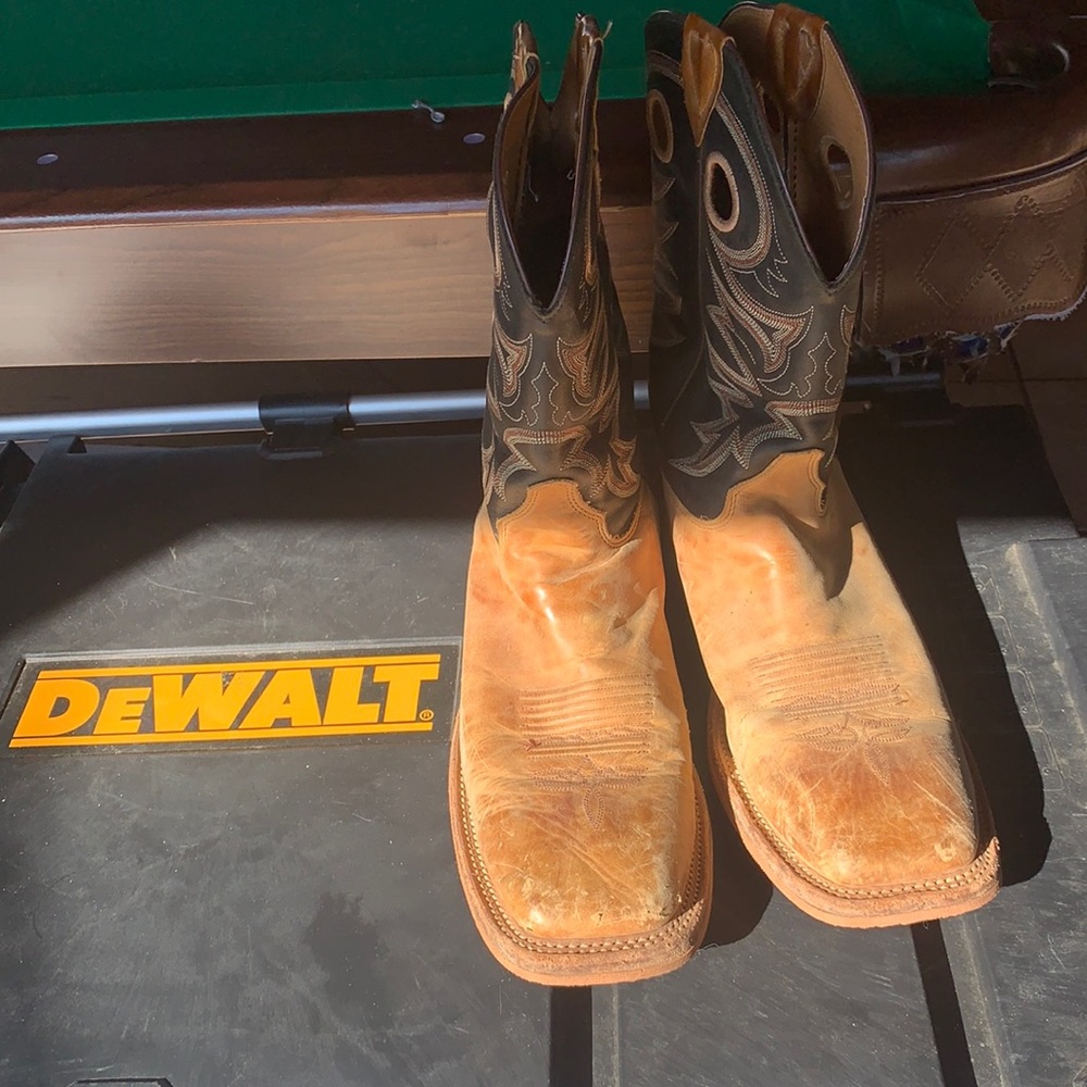 Justin boots size 12 D
